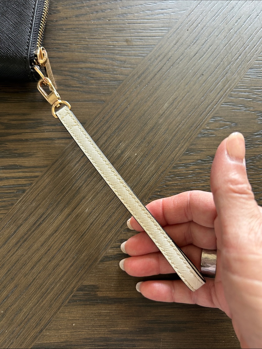 Tory Burch Emerson Mixed Material Continental Wristlet Clutch Wallet LIKE NEW - Picture 7 of 13